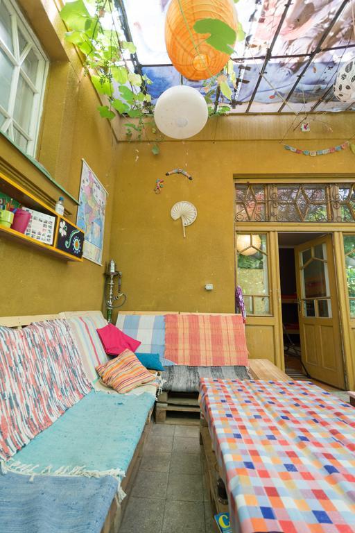 Hostel Costel ทิมิชัวรา ภายนอก รูปภาพ